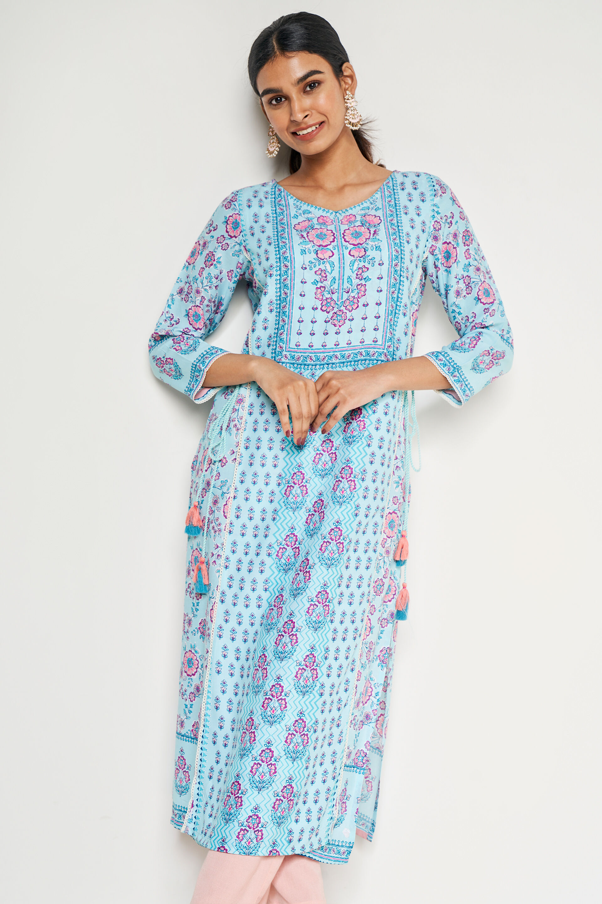 Global Desi Kurti, Size: M at Rs 199/piece in Bhopal | ID: 2849045890673